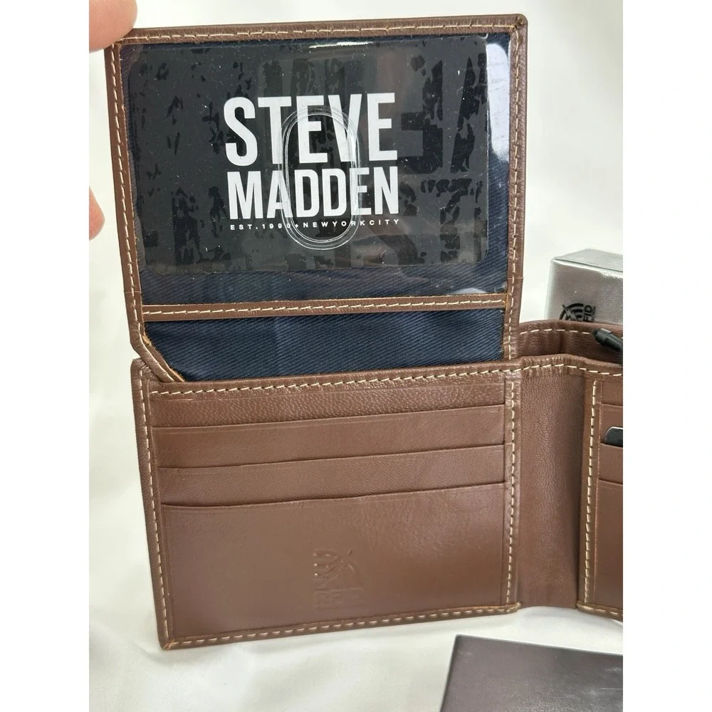 Steve Madden Billfold Brown Leather Wallet With Back RFID New In Box